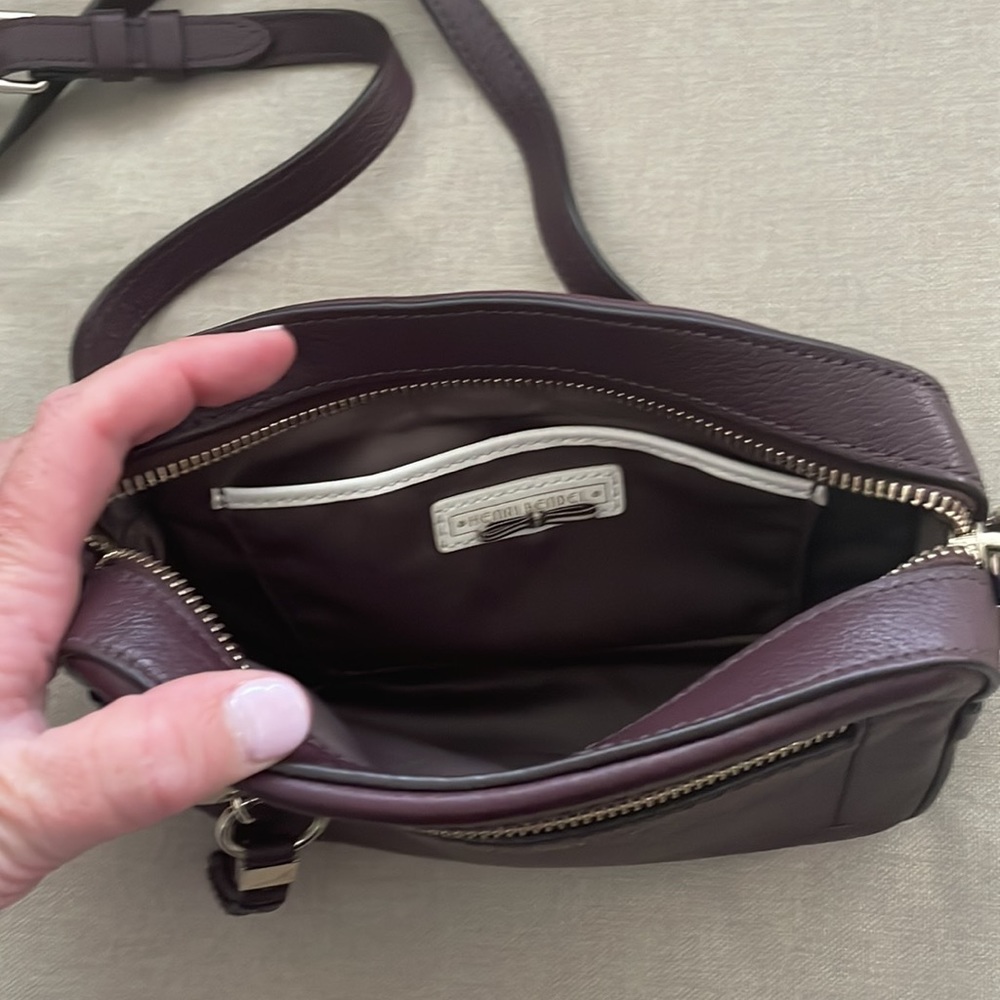 Henri Bendel Crossbody - Picture 3 of 6